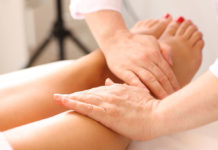 Massaggio linfodrenaggio: in cosa consiste, benefici e controindicazioni