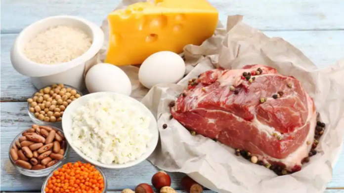 Dieta Iperproteica: che cos'è, come funziona, cosa mangiare e menù di esempio