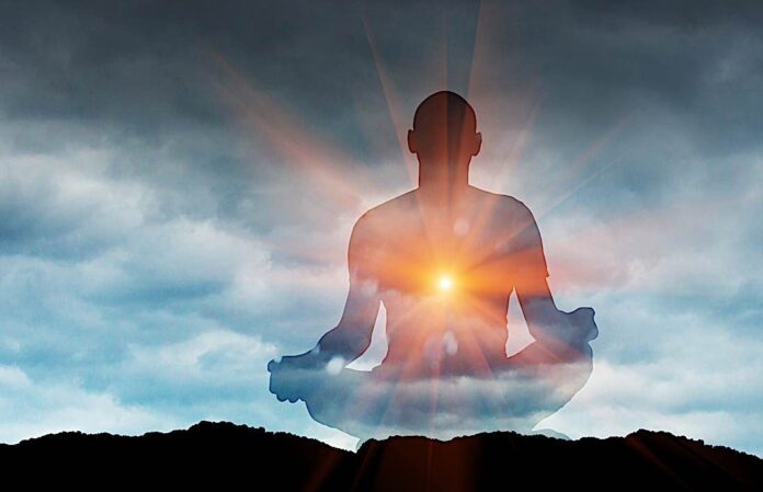 Meditazione trascendentale: che cos'è, a cosa serve, in cosa consiste e benefici